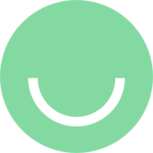 Círculo verde con una línea curva blanca que asemeja una simple cara sonriente sobre fondo gris claro.
